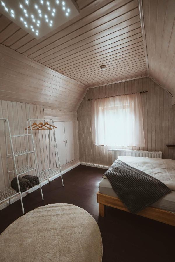 Ferienparadies Am Kammerberg - Ein Ganzes Haus Fuer Sie Alleine!!! Weissenhorn Bagian luar foto