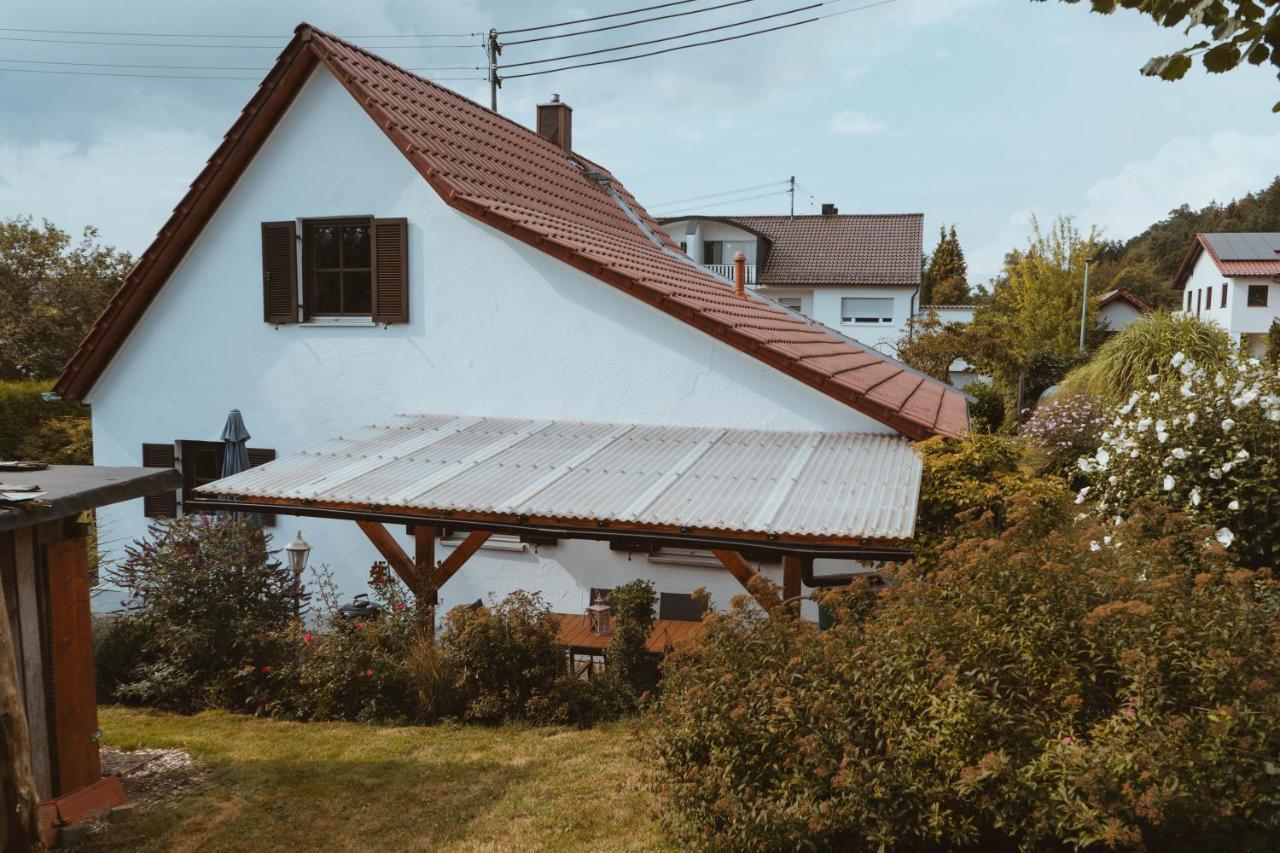 Ferienparadies Am Kammerberg - Ein Ganzes Haus Fuer Sie Alleine!!! Weissenhorn Bagian luar foto