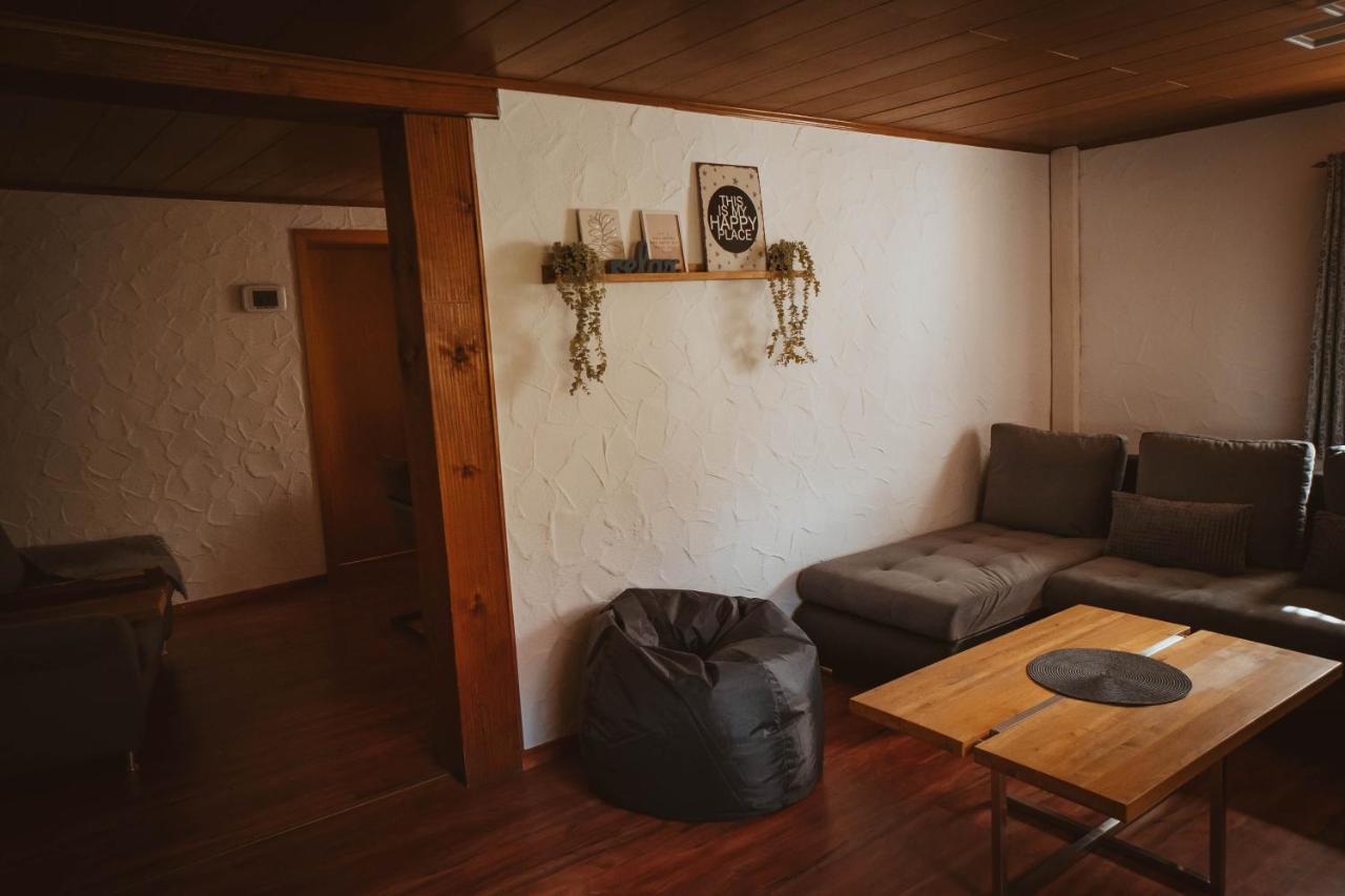 Ferienparadies Am Kammerberg - Ein Ganzes Haus Fuer Sie Alleine!!! Weissenhorn Bagian luar foto