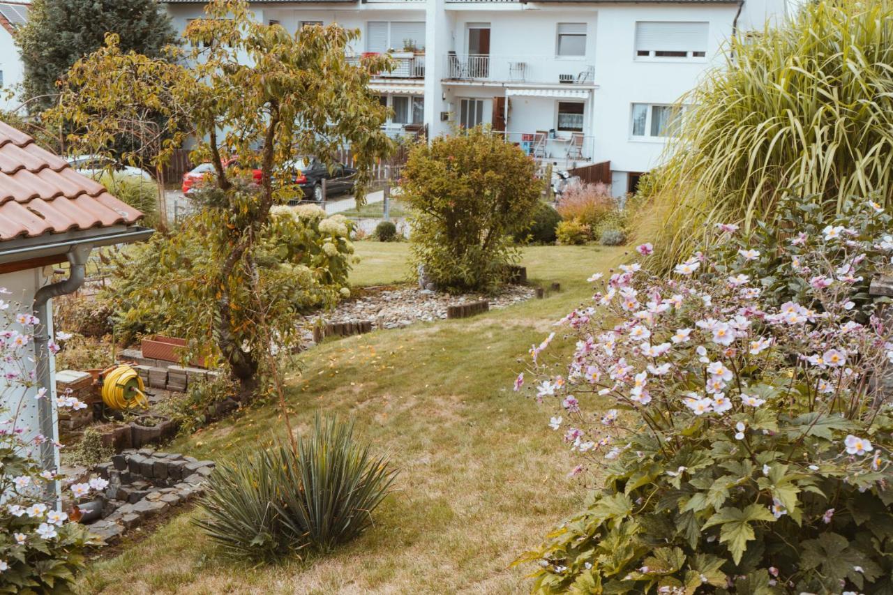 Ferienparadies Am Kammerberg - Ein Ganzes Haus Fuer Sie Alleine!!! Weissenhorn Bagian luar foto